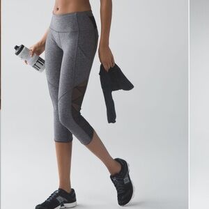Lululemon Goal Crusher Crop leggings size 10